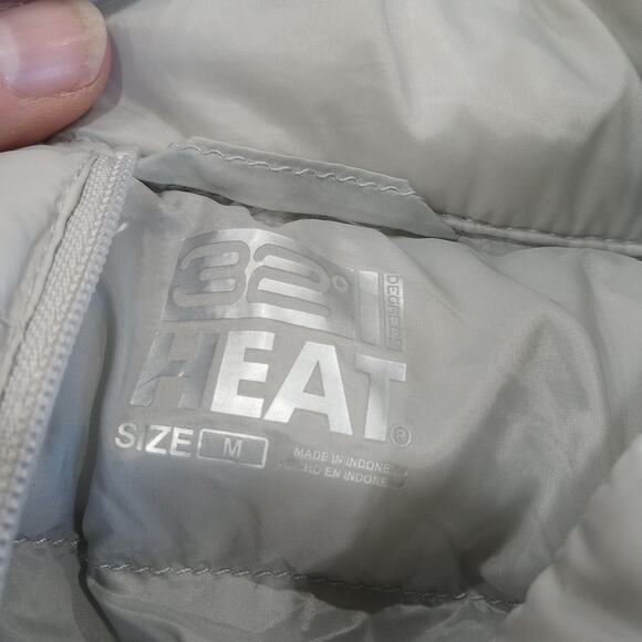 32 Degree Heat Women’s Full Zip Puffer Vest Gray Medium, Soft Lightweight Euc - Picture 6 of 13